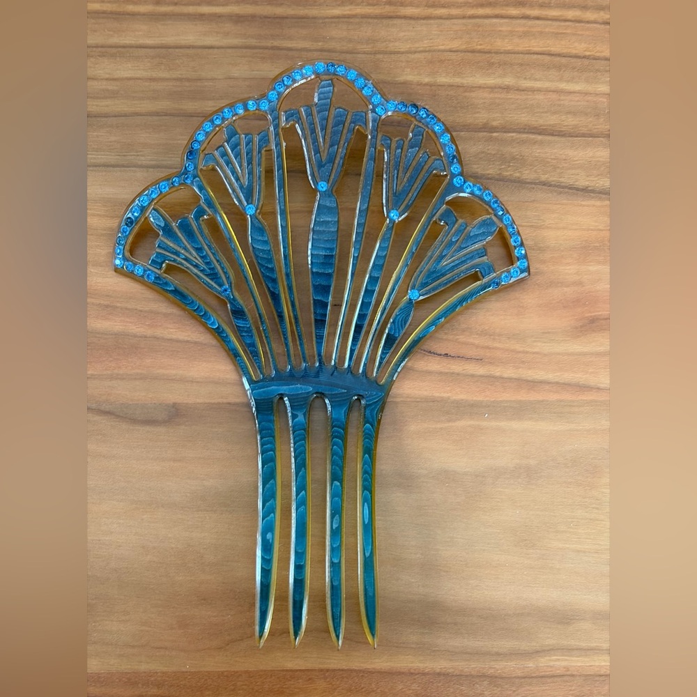 Vintage Large Antique (Probably Bakelite) Hair Comb - Picture 2 of 5